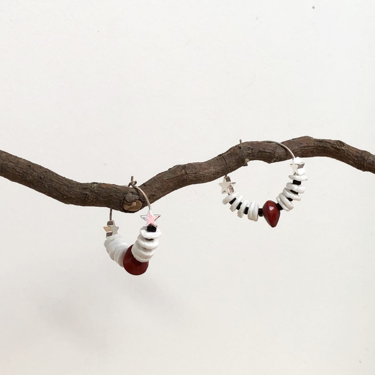 Petites creoles argent eglise coquillages arbre scaled