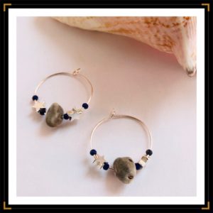 Petites creoles argent zanzibar lapis lazuli coquillage