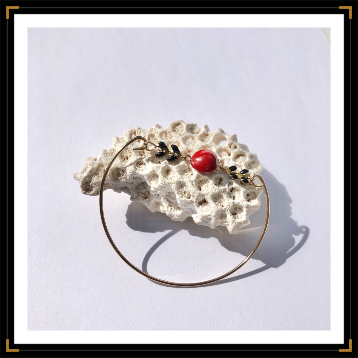 Bracelet jonc chevron Corail