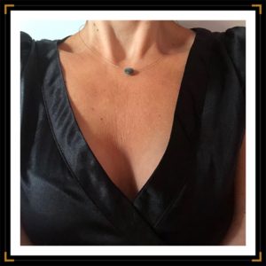 Collier graine Zanzibar fil