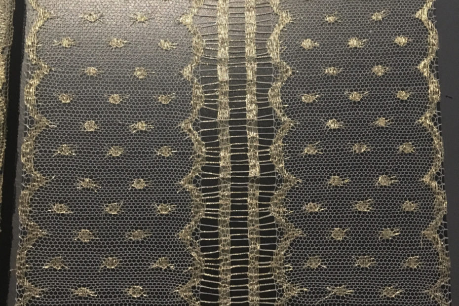 Dentelle dorée