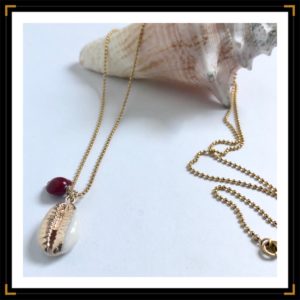 Grand collier cauri