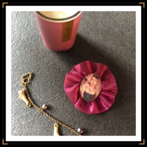 broche zatypique octobrerose audreyhepburn chaine