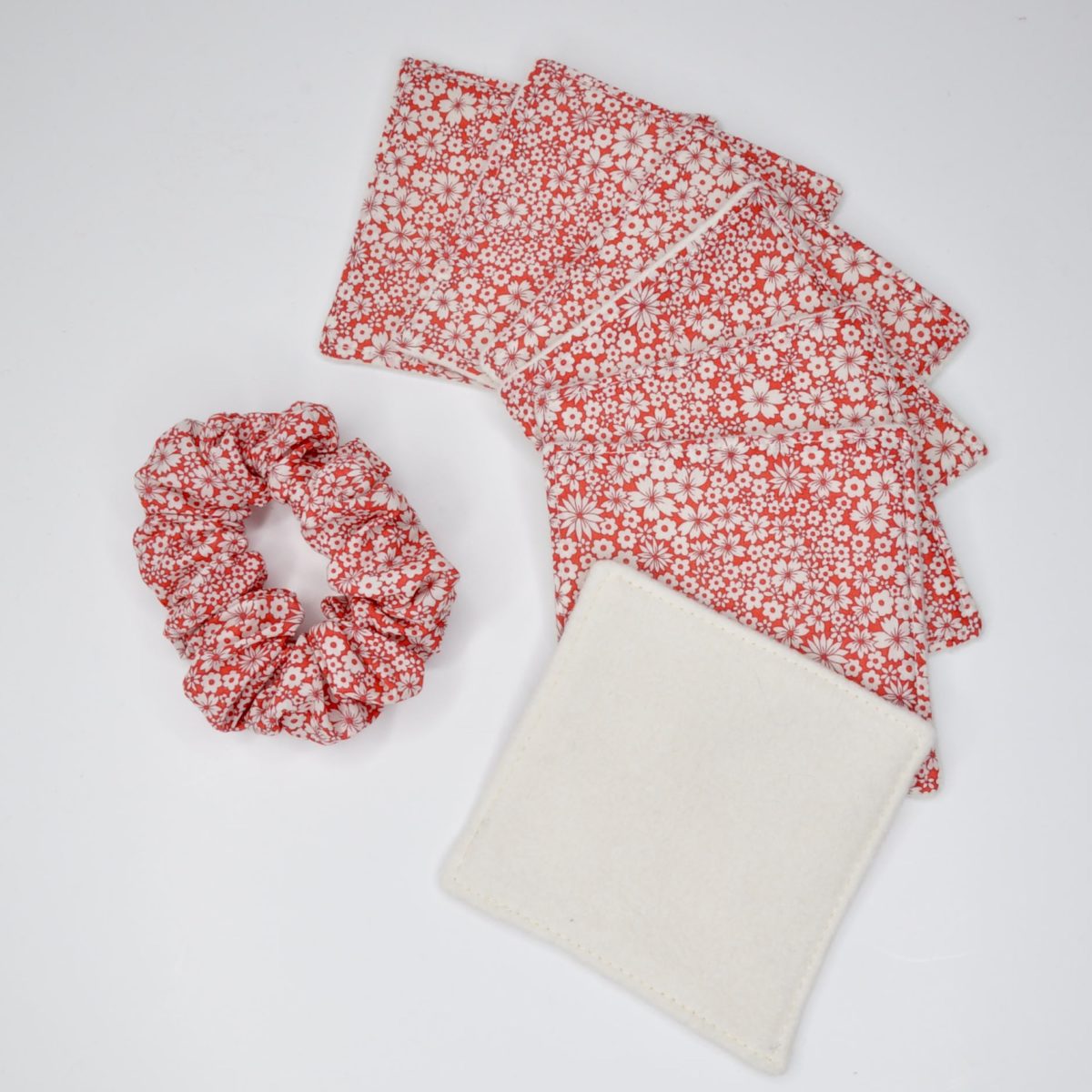 zassociees collab libertyJacqueline lingettes