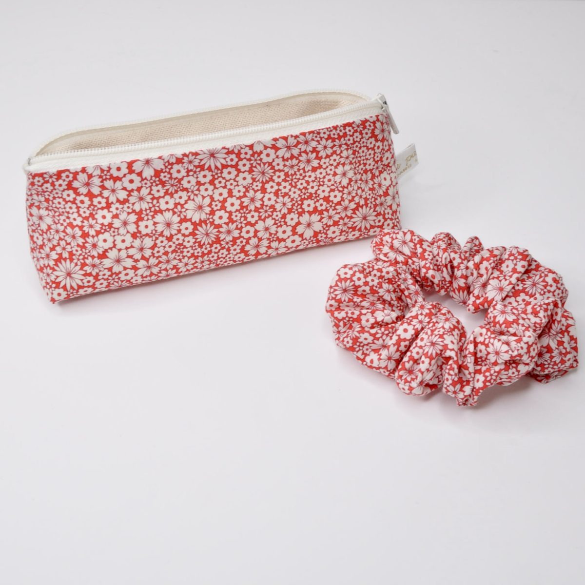 zassociees collab libertyJacqueline trousse