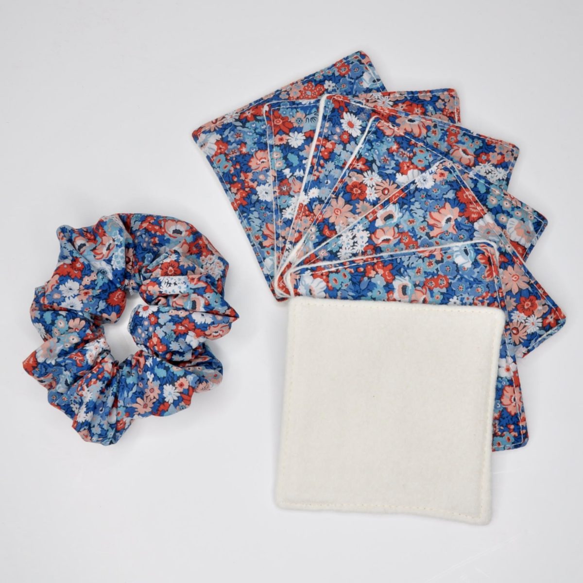zassociees collab libertyThorpeHill lingettes