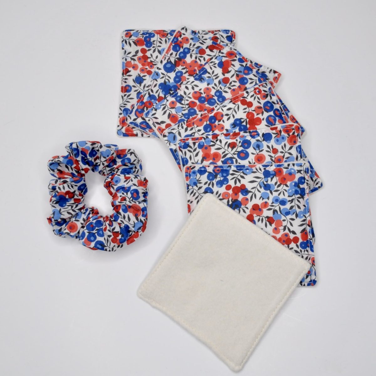 zassociees collab libertymarianne lingettes